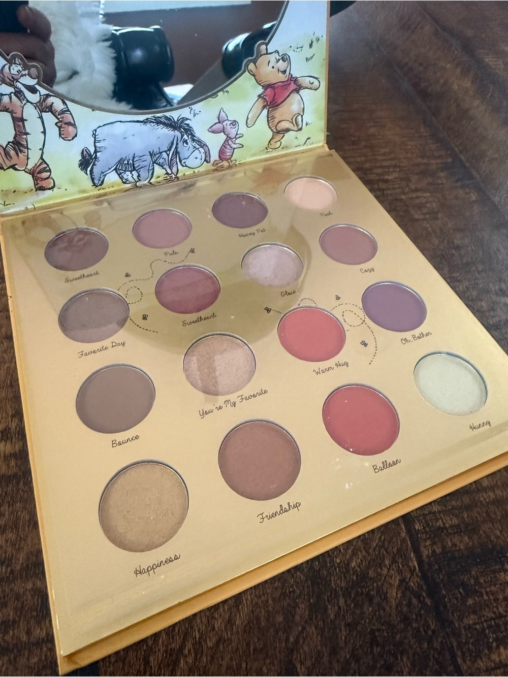 Winnie the Pooh Neutral & Pink Eyeshadow Palette - Women Makeup